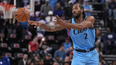 Kawhi Leonard Injury Report: Will the Clippers' Star Forward Play Tonight Against the Spurs? Kawhi Leonard