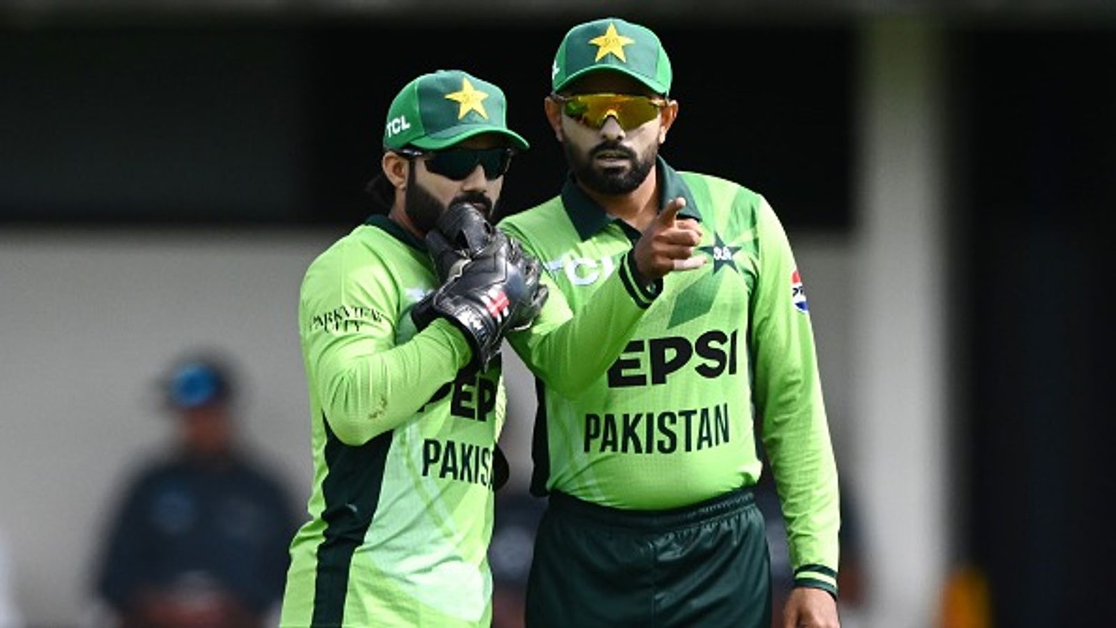 'Main yaha aake dhindora nahi pitunga...': Babar Azam gets furious at journalist questioning his silence on Pakistan's recent condition 'Main yaha aake dhindora nahi pitunga...': Babar Azam gets furious at journalist questioning his silence on Pakistan's recent condition