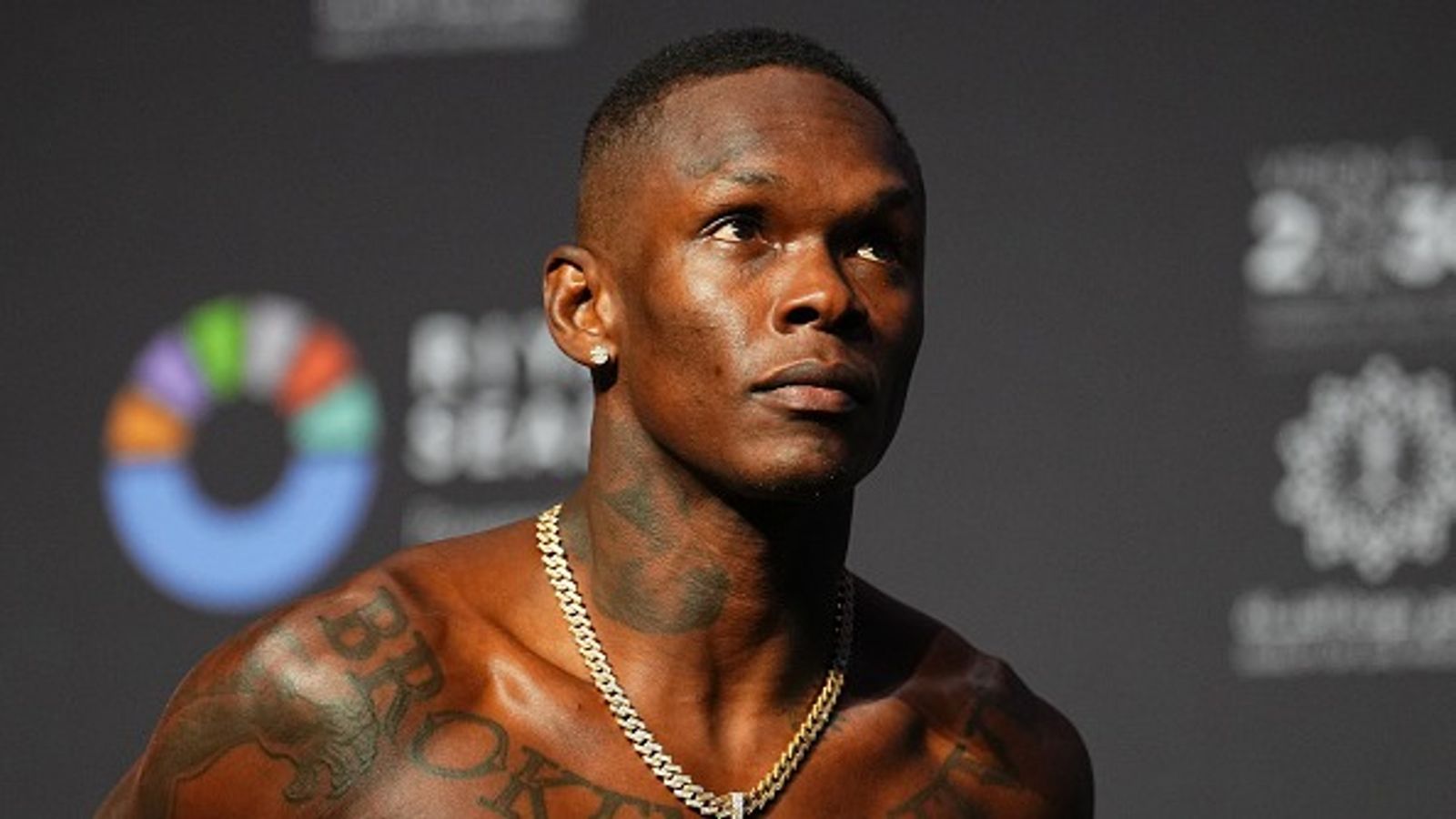 Israel Adesanya Picks Surprising Winner for the Upcoming UFC 314 Main Card Fight Israel Adesanya in the frame.