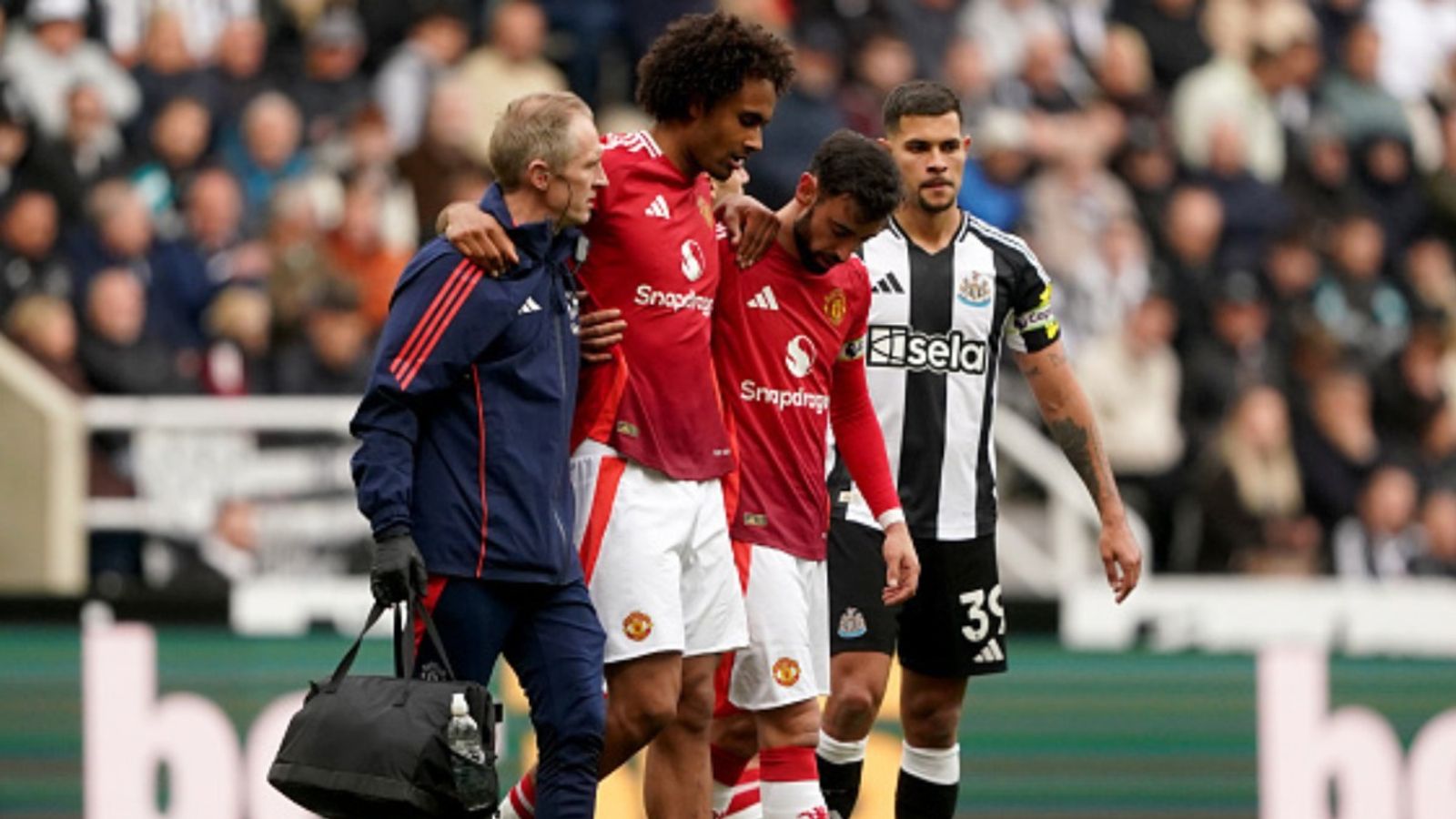 Man Utd face Europa League setback after star player picks up injury against Newcastle United Joshua Zirkzee, Bruno Fernandes and Bruno Guimaraes in the frame
