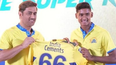 Who is Shaik Rasheed? U19 World Cup winner who is making his IPL debut with MS Dhoni-led Chennai Super Kings MS Dhoni and Shaik Rasheed in frame