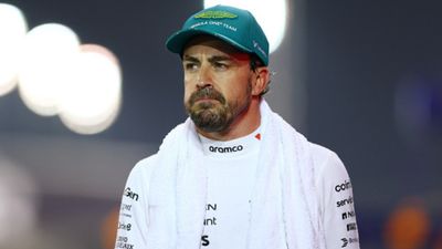 Alonso open to Verstappen team-up at Aston Martin, but says it’s “very unlikely” SportsTak