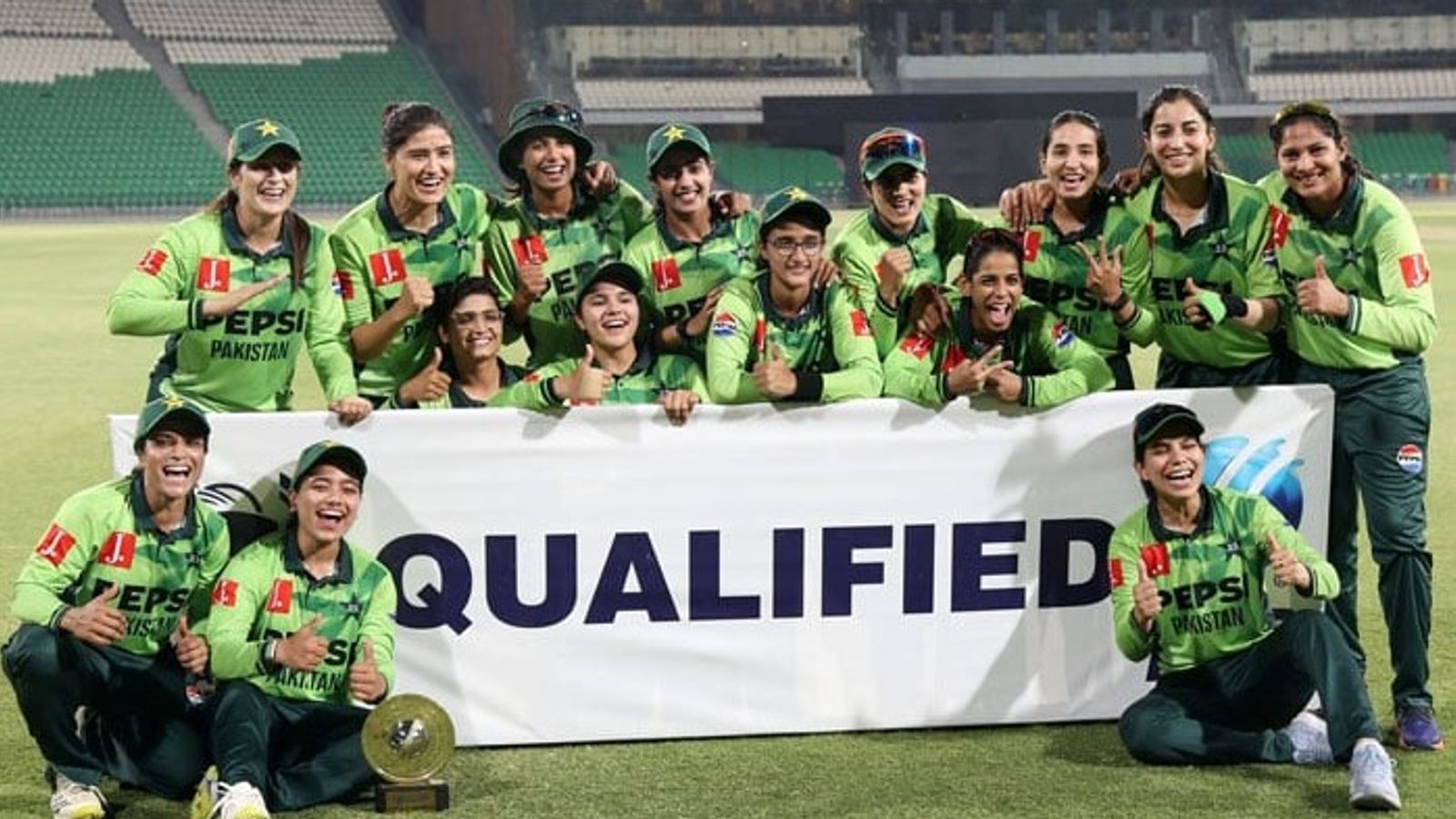 Pakistan Team's ODI World Cup qualification comes as a headache for India and BCCI, know why Pakistan's Women's cricket team in this frame