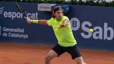 Stefanos Tsitsipas retires early from Barcelona Open clash with Arthur Fils SportsTak
