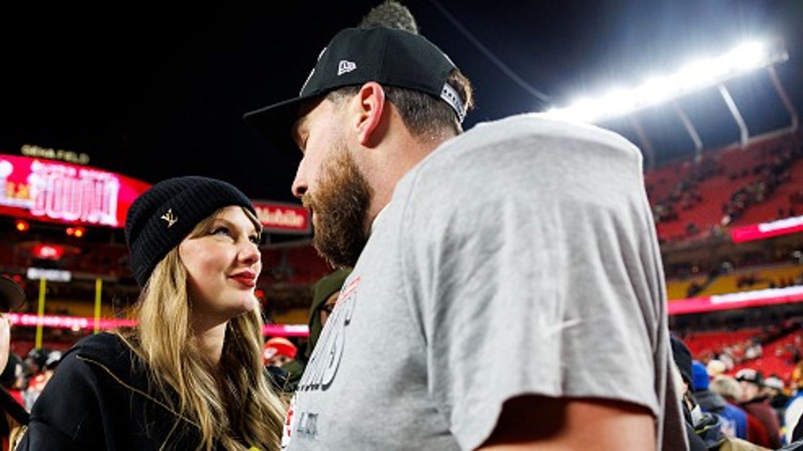 Donna Kelce's Innocent Act Leads the Internet into Believing that Taylor Swift and Travis Kelce are Expecting a Baby Donna Kelce's Innocent Act Leads the Internet into Believing that Taylor Swift and Travis Kelce are Expecting a Baby