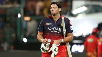 'If I get an opportunity to bat up...': Tim David on his batting position after maiden IPL fifty saves RCB from horrendous collapse Tim David