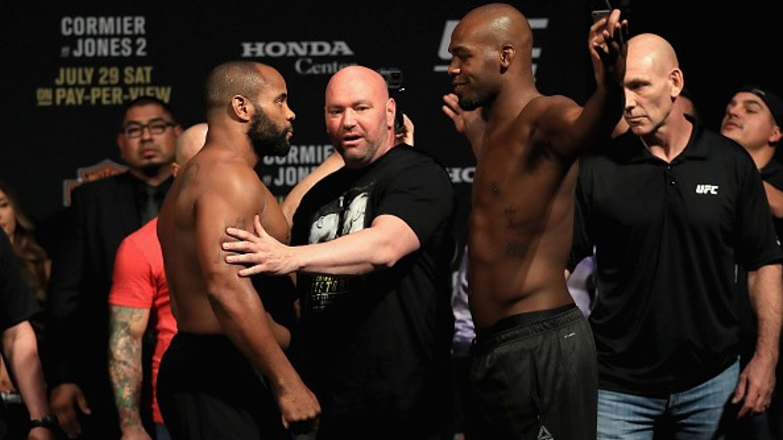 'If he had a gun, he would shoot me': Daniel Cormier Recalls Instance of Intense Hostility with UFC Heavyweight Champion Jon Jones Daniel Cormier and Jon Jones