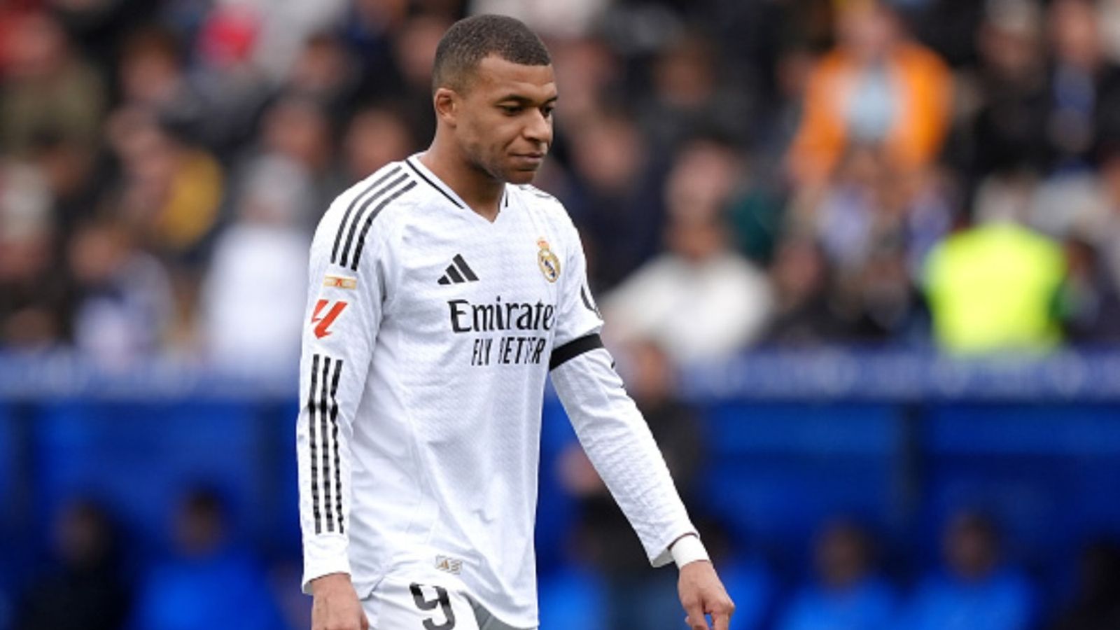 Kylian Mbappe Injury Update: Real Madrid front office reveals details of striker's return Kylian Mbappe in the frame (via Getty)
