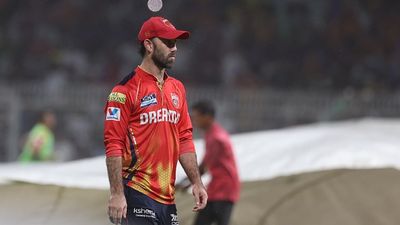 IPL 2025: Kolkata Knight Riders vs Punjab Kings' clash gets called off due to incessant rain at Eden Gardens Punjab Kings' Glenn Maxwell walks back as IPL 2025 clash against KKR game called off due to rain