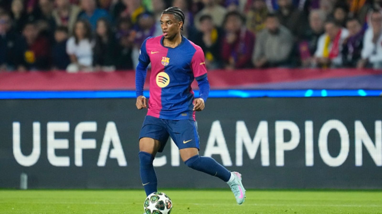 Alejandro Balde Injury Report: Will the Barcelona defender feature in the Champions League semi-final against Inter Milan Alejandro Balde Injury Update (via Getty)