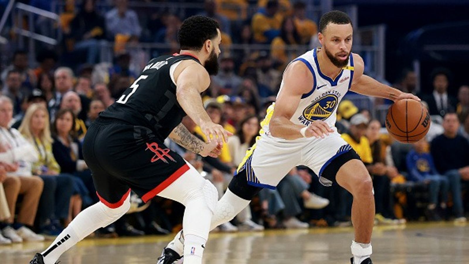Stephen Curry Injury Report: Will the Warriors' Star Guard Play Tonight Against the Rockets? Stephen Curry