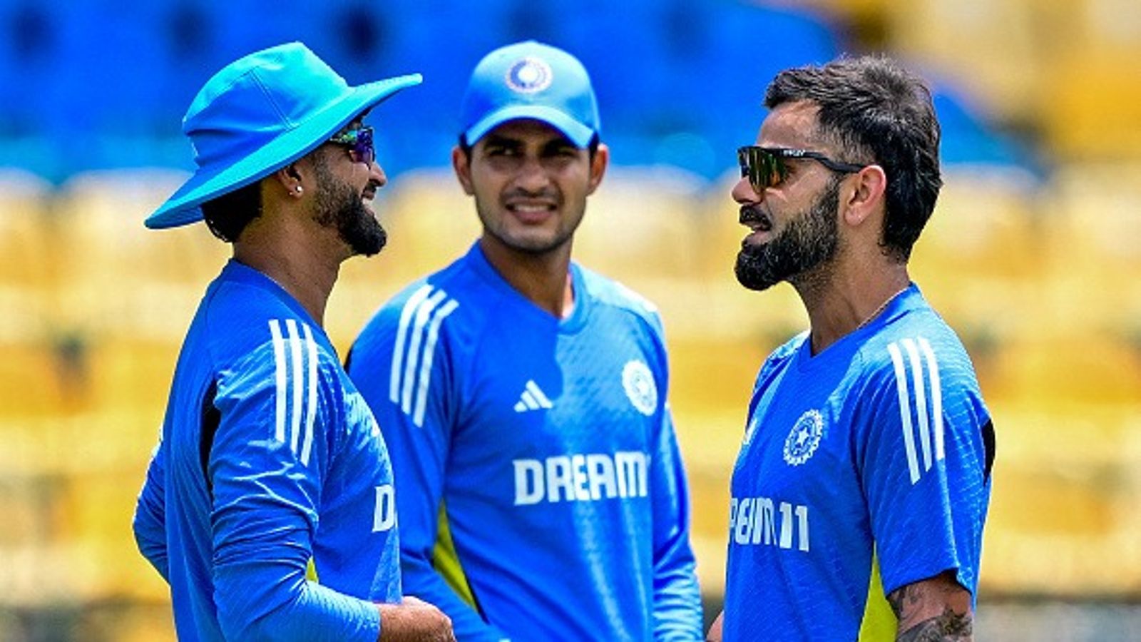 Not Virat Kohli or Rohit Sharma, Ex-RCB star picks this India batter as best six-hitter 'across spin bowling as well as fast bowling' Virat Kohli with Shreyas Iyer and Shubman Gill
