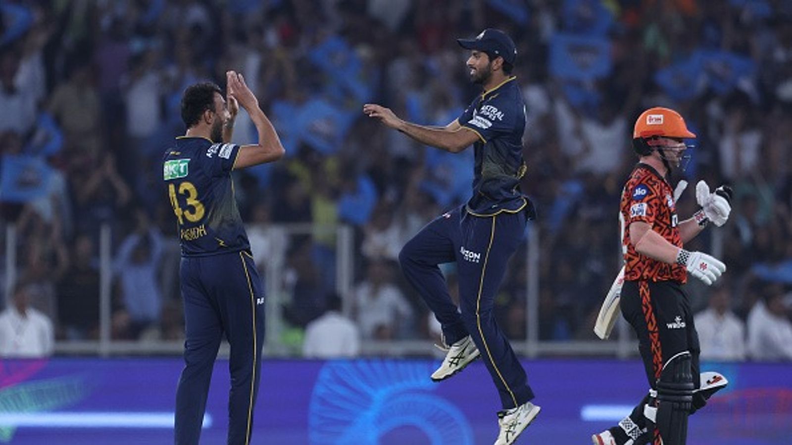 GT vs SRH, Highlights IPL 2025: Shubman Gill, Jos Buttler and Sai Sudharsan's trio power Gujarat Titans to a 38-run win against Sunrisers Hyderabad Prasidh Krishna of Gujrat Titans celebrates the wicket of Travis Head of Sunrisers Hyderabad during the 2025 IPL match between Gujarat Titans and Sunrisers Hyderabad