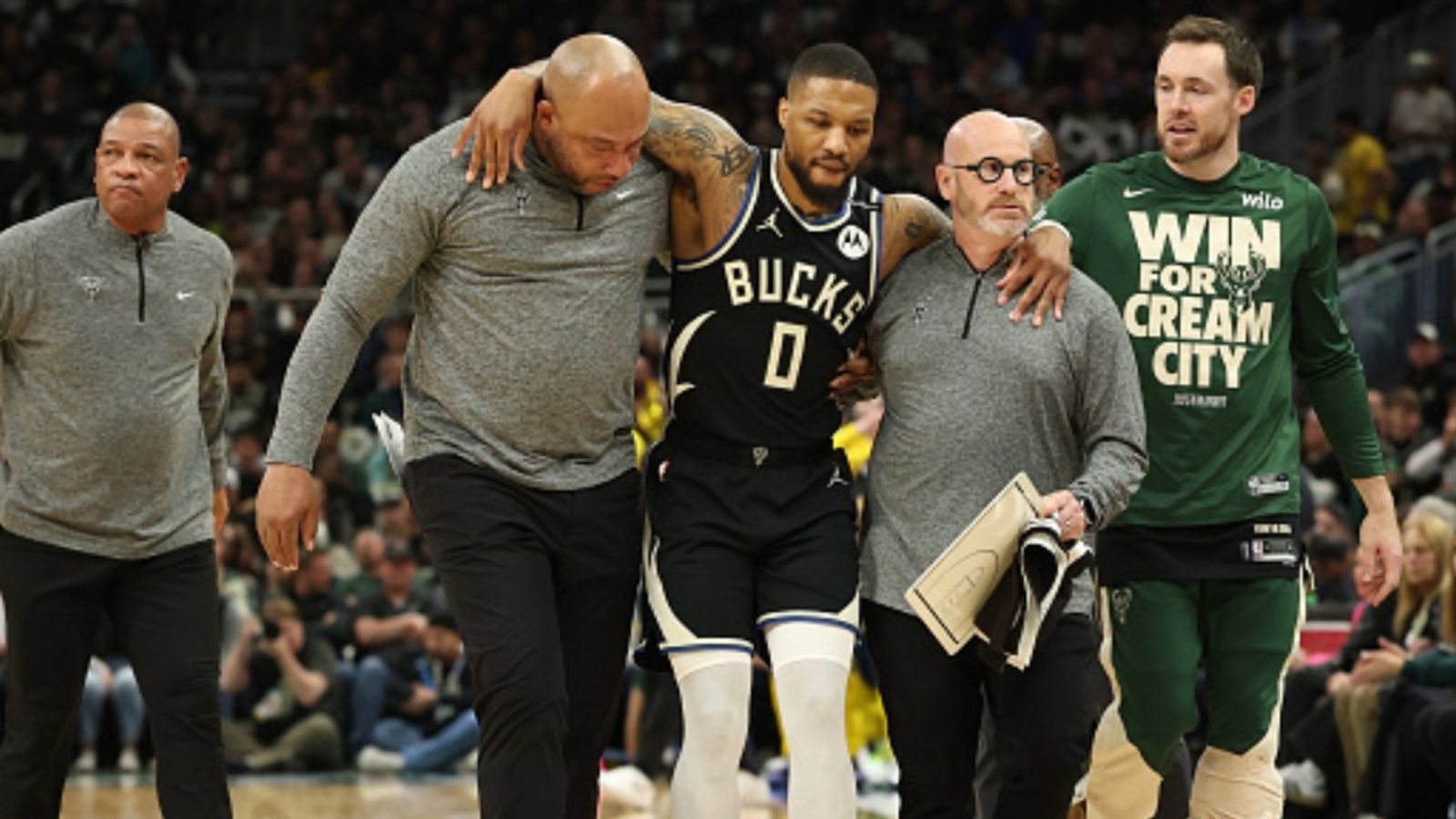 Bucks' Damian Lillard receives major injury update on Achilles issue Damian Lillard in the frame