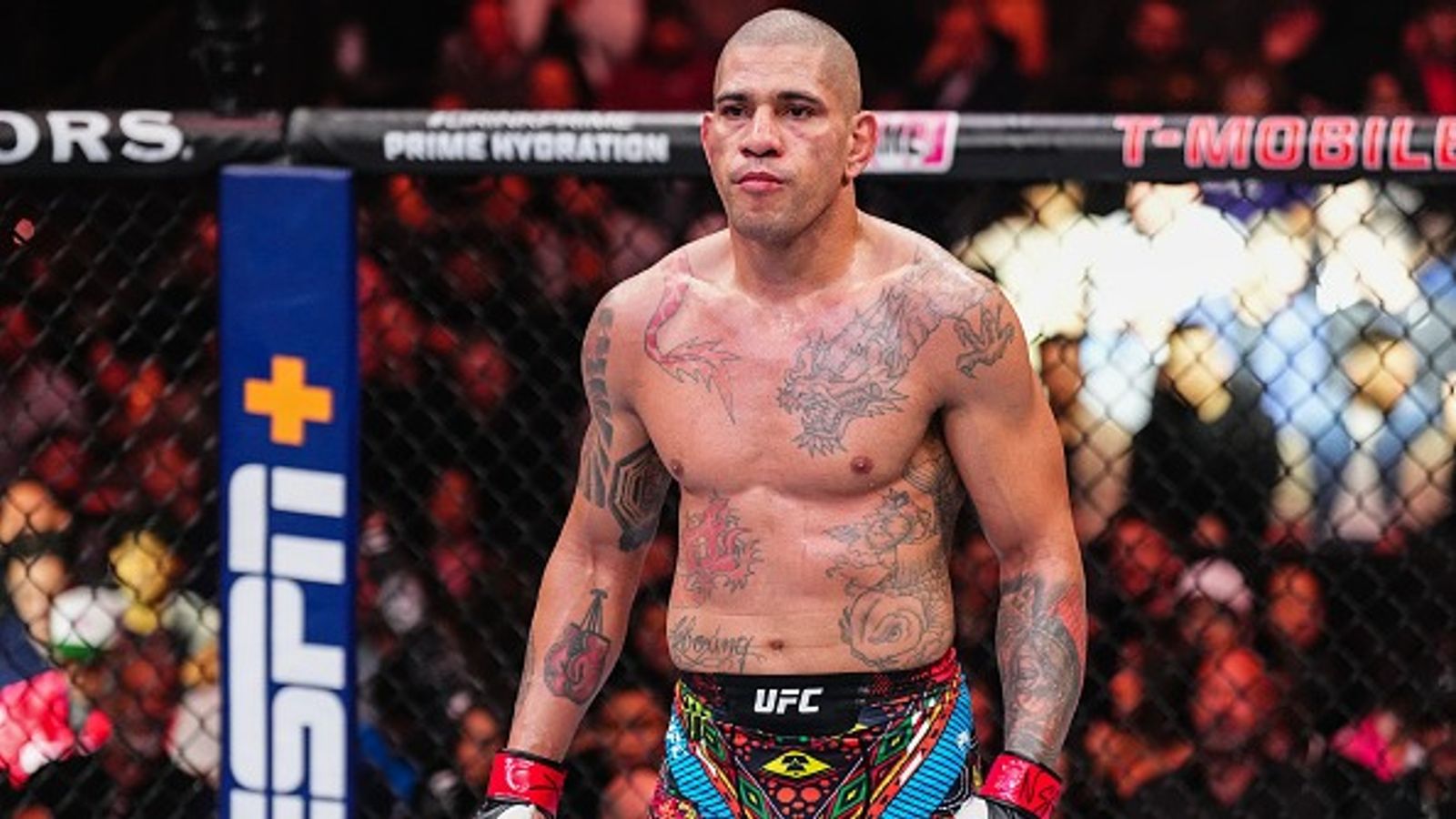 'I'm Disheartened': Alex Pereira Sparks Retirement Talk with UFC Criticism, Later Claims Post Was From Hacker Alex Pereira in the frame.