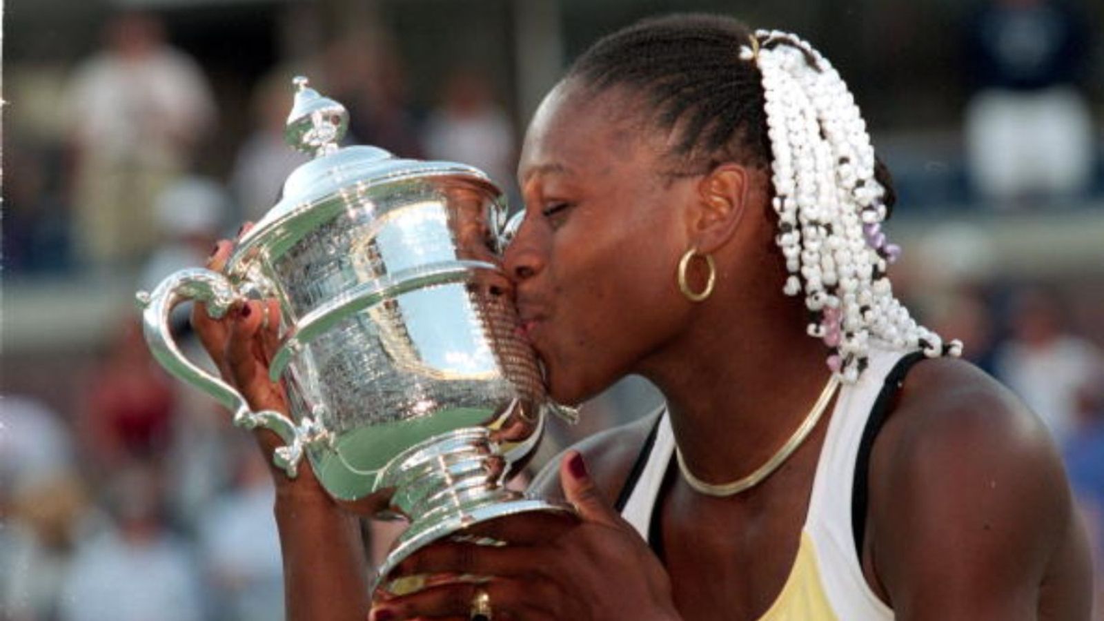 Serena Williams earns spot in Star-Studded U.S. Olympic & Paralympic Hall of Fame 2025 Serena Williams in the frame