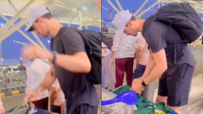 WATCH: Mitchell Starc's haughty response to a vlogger in an unwanted interaction at Delhi Airport goes viral Mitchell Starc at Delhi Airport