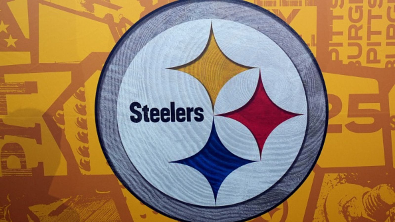 Pittsburgh Steelers linked to a blockbuster wide receiver trade that might shake-up the NFL equation Pittsburgh Steelers eye a blockbuster trade (via Getty)