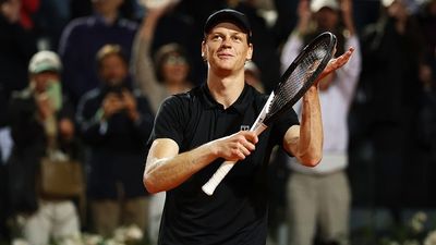 'Punch in My Face': Jannik Sinner Reflects on Stunning Comeback Win After First-Set Thrashing by Tommy Paul in Italian Open Semifinal Jannik Sinner