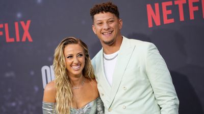 Patrick Mahomes swoons over wife Brittany as she drops heart-melting glimpses online Patrick Mahomes reacts to wife Brittany Mahomes as she shares heart melting glimpses