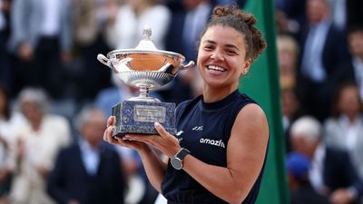 'Doesn't seem real, came here as kid': Elated Jasime Paolini reacts after clinching Italian Open 2025 at home defeating Coco Gauff Jasmine Paolini in the frame