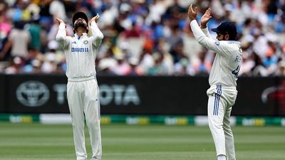 He should have captained India on England tour: Former India's head coach backs India's retired superstar India's Virat Kohli (L) and Rohit Sharma in this frame