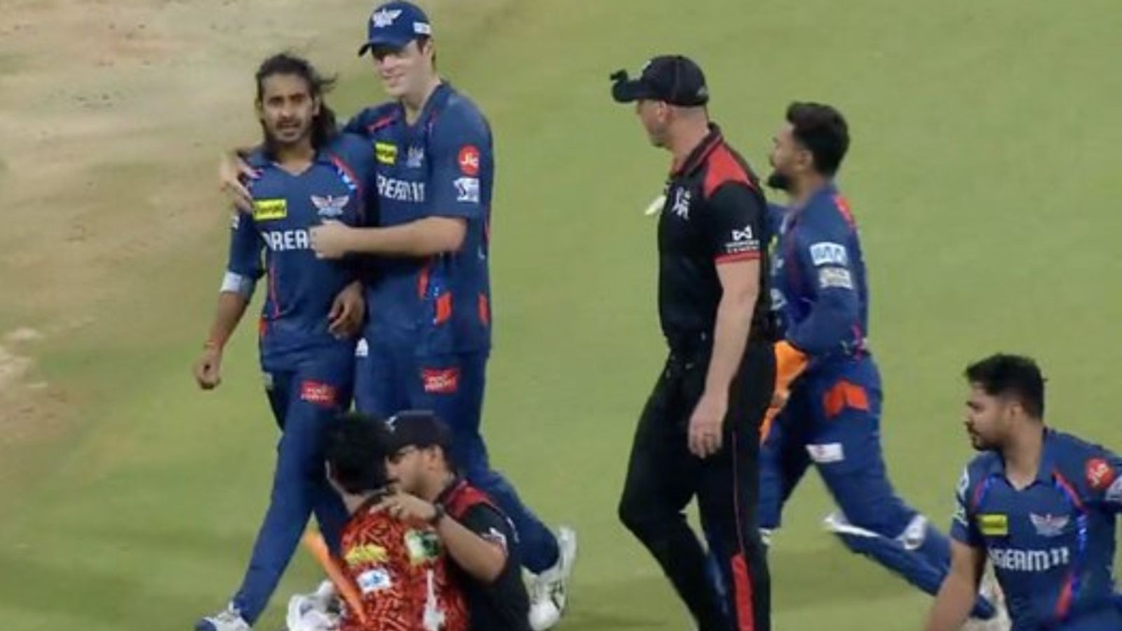 Watch: Digvesh Rathi, Abhishek Sharma engage in animated verbal exchange as tensions flare up during LSG vs SRH IPL 2025 clash Watch: Digvesh Rathi, Abhishek Sharma engage in animated verbal exchange as tensions flare up during LSG vs SRH IPL 2025 clash