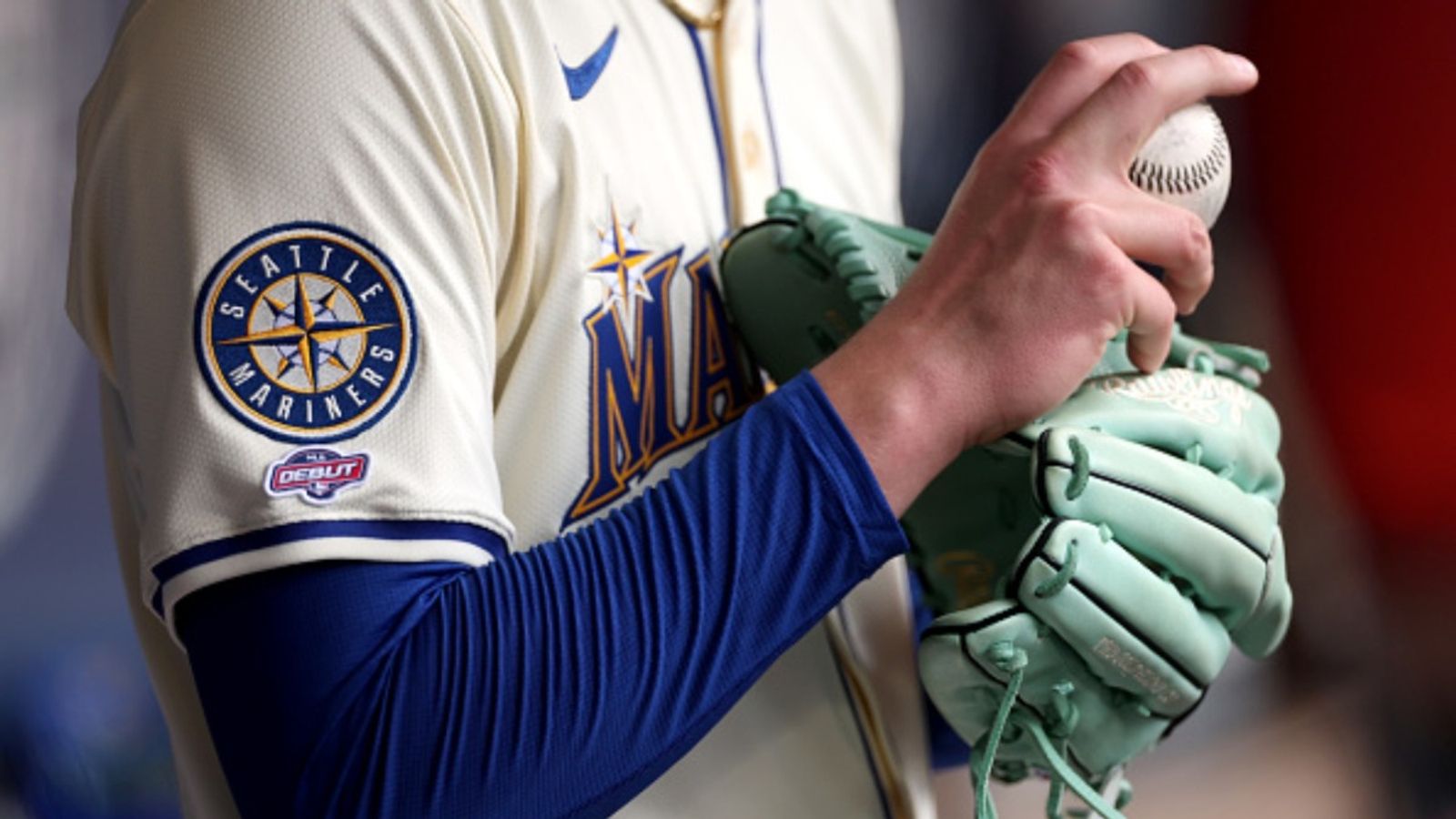 MLB icon hangs up his cleats after a decade long remarkable career across four teams MLB Icon retires after 11 years (via Getty)