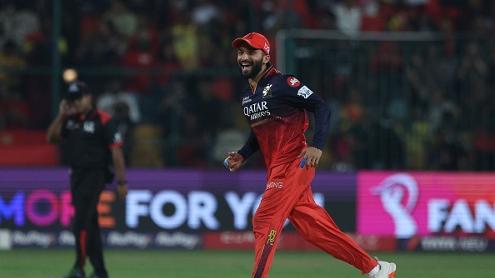 'He has given his right hand a little bit...': RCB ends suspense over Rajat Patidar's participation in IPL 2025 clash against SRH Rajat Patidar of Royal Challengers Bengaluru celebrate his team's win