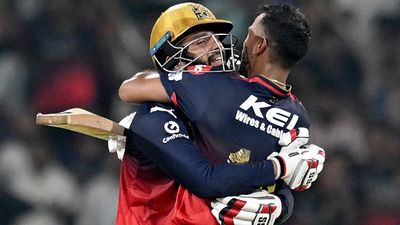 'Credit goes to him for...': Not Virat Kohli, Jitesh Sharma gives credit to this star after RCB's stunning win over LSG for IPL 2025 top 2 spot Royal Challengers Bengaluru's captain Jitesh Sharma (L) and Mayank Agarwal celebrate their team's win against Lucknow Super Giants