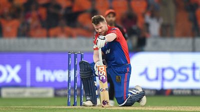 David Warner predicts IPL 2025 winners and former Australian teammate as 'Player of the match' in final David Warner