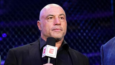 Joe Rogan set to replace this UFC icon as he resumes his UFC duties after UFC 315 absence Joe Rogan set to replace this UFC icon as he resumes his UFC duties after UFC 315 absence