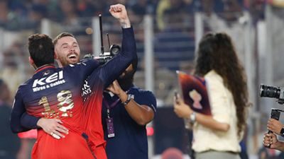 'Now go back to the real stuff and...': Virat Kohli's special message to sleep-deprived Phil Salt on Instagram after IPL 2025 triumph Virat Kohli, Phil Salt