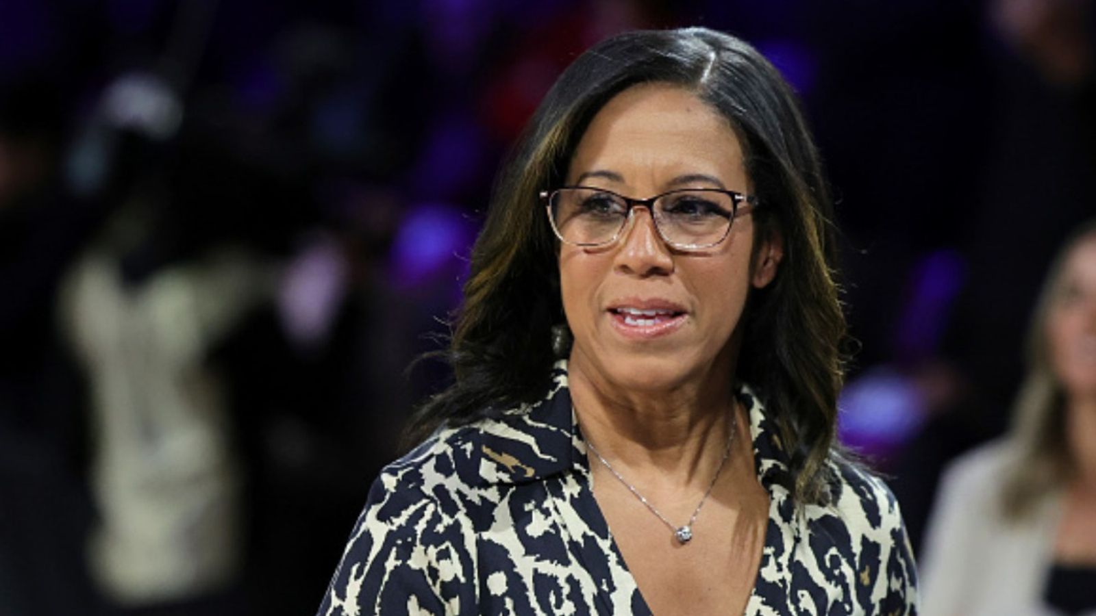 ESPN’s Lisa Salters misses NBA Finals game after Stephanie White misses Sky matchup Lisa Salters in the frame