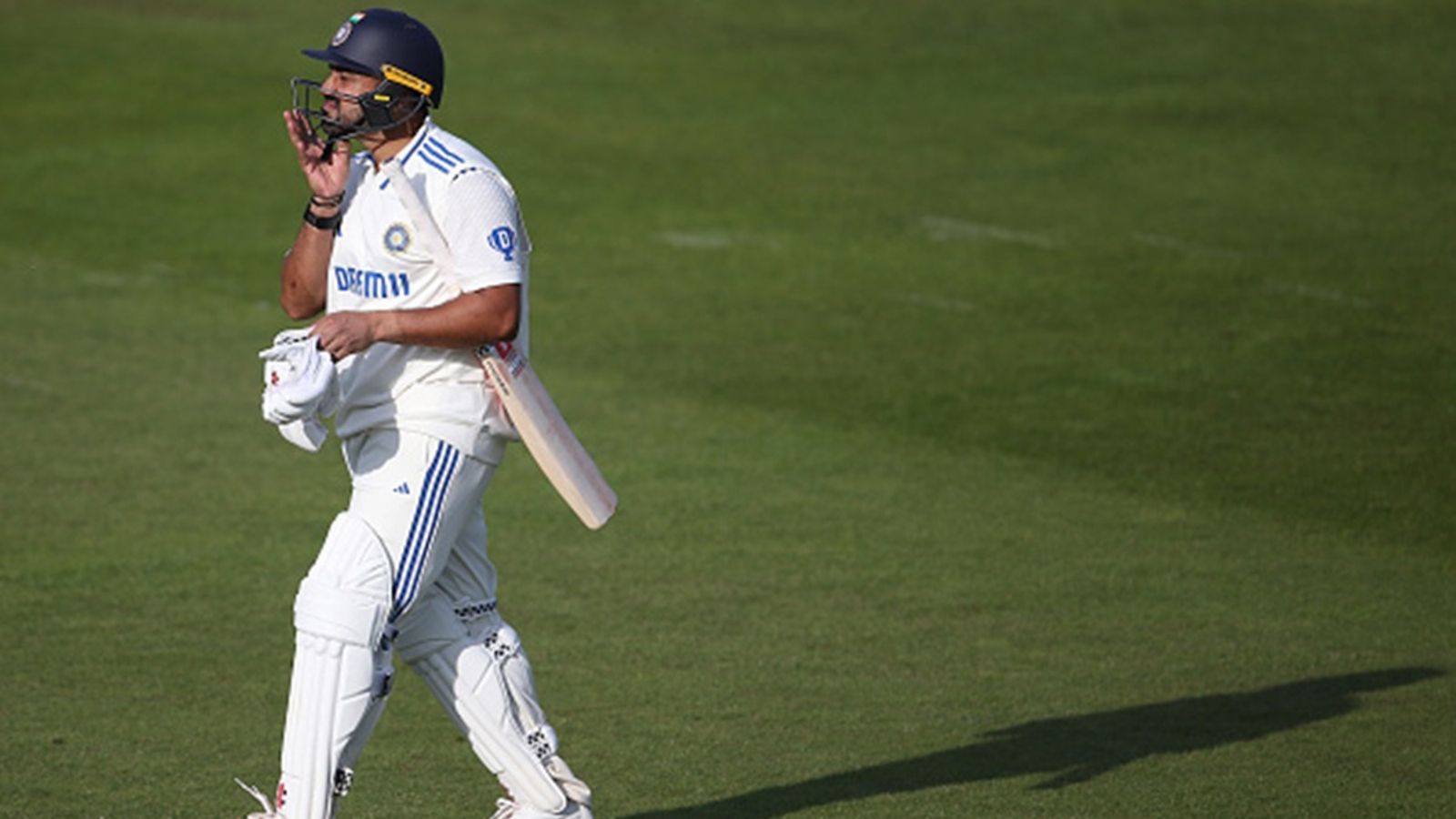 'This time, it felt like my world was over': Karun Nair recalls crying on his wife's birthday after getting dropped from Karnataka side Karun Nair of India A leaves the field after reaching 186 not out during the four day match between England Lions and India A at The Spitfire Ground on May 30, 2025 in Canterbury, England.