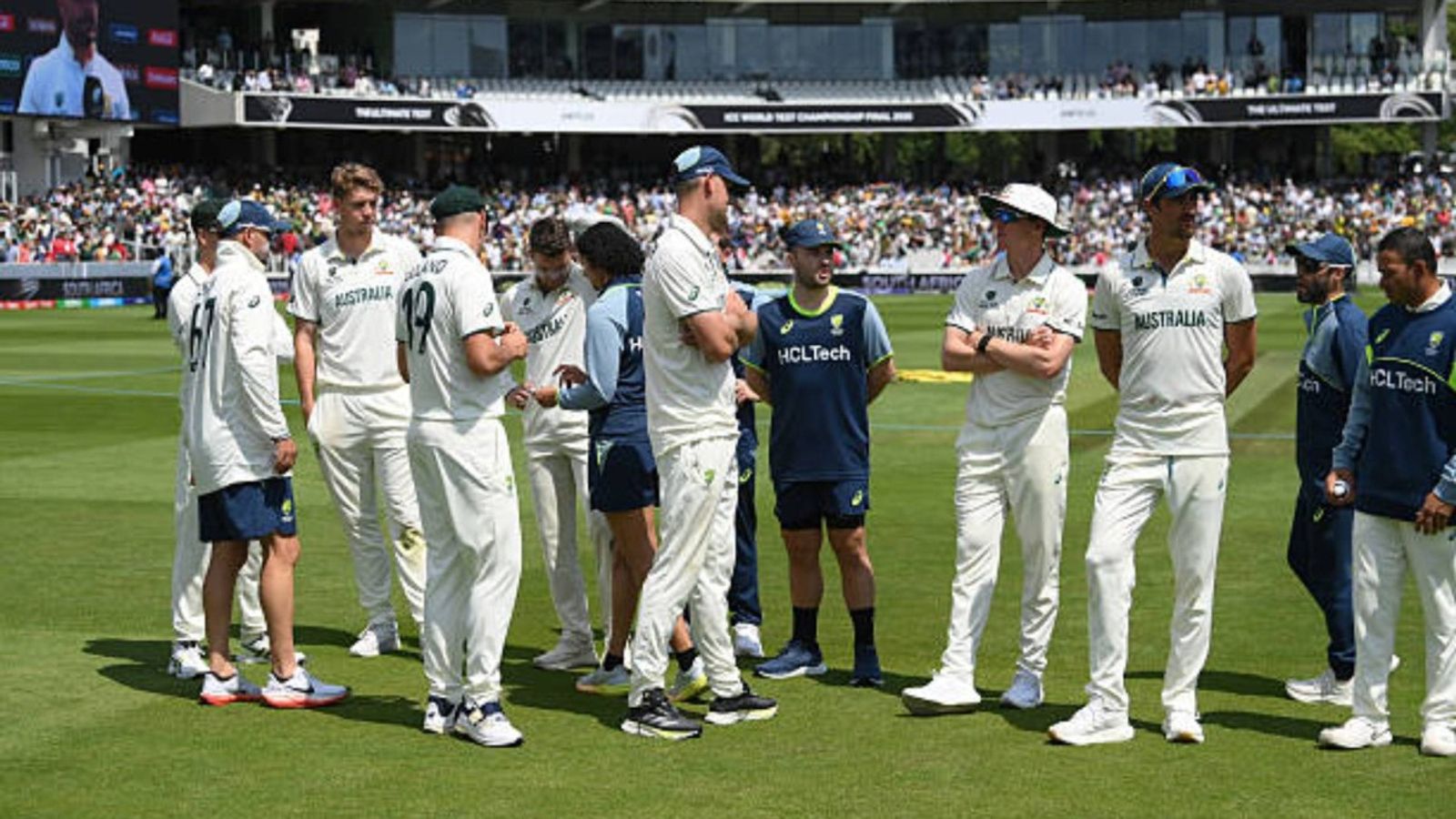 'They are going to be all over us...': Ex-Australia star fires major warning to Pat Cummins & Co. ahead of the Ashes 'They are going to be all over us...': Ex-Australia star fires major warning to Pat Cummins & Co. ahead of the Ashes