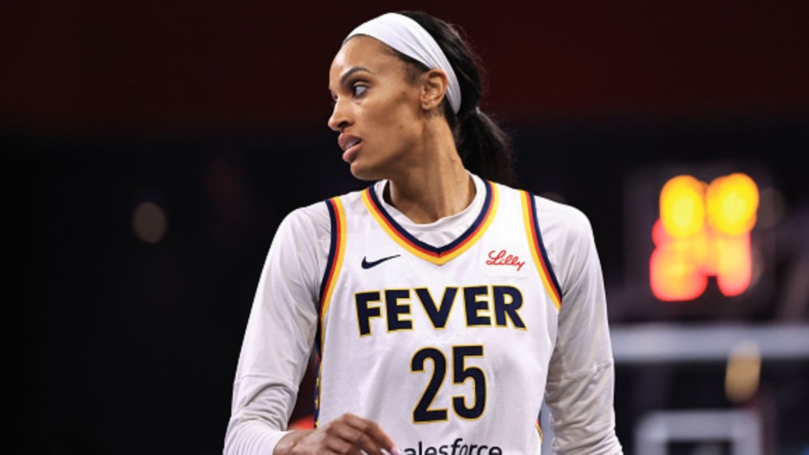 Indiana Fever Injury Report: Know all the latest health update of star player DeWanna Bonner, will she start against Connecticut Sun? Indiana Fever Injury Report: Know all the latest health update of star player DeWanna Bonner, will she start against Connecticut Sun?