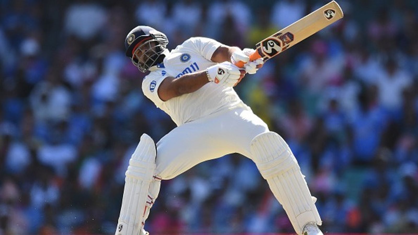 'It really helps against swing': Rishabh Pant admits technical adjustment in batting to excel in English pitches 'It really helps against swing': Rishabh Pant admits technical adjustment in batting to excel in English pitches