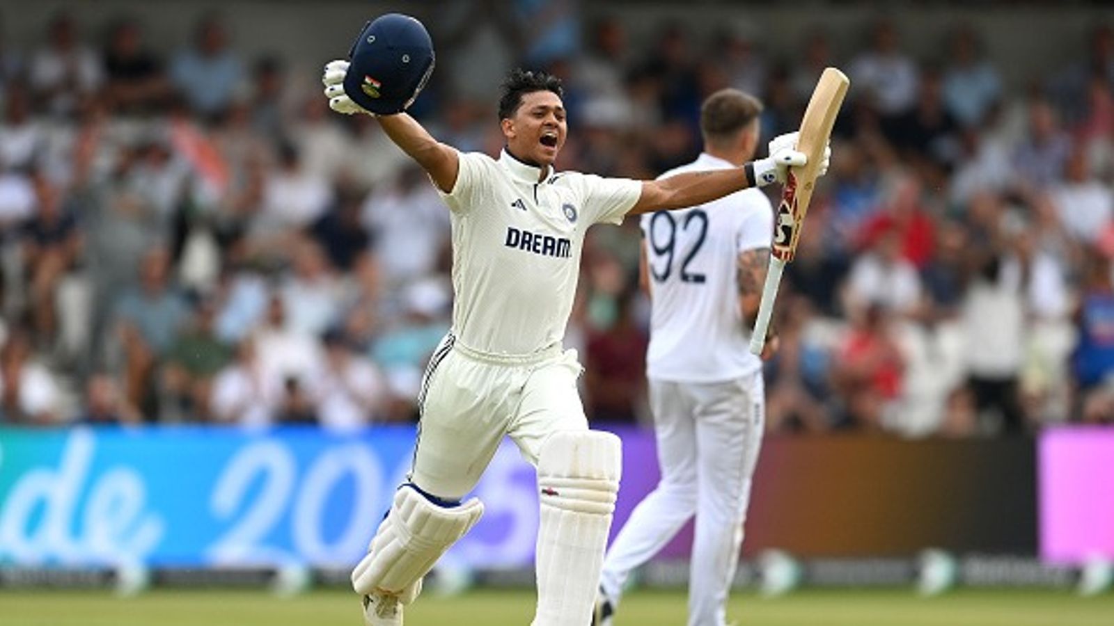 IND vs ENG: Yashasvi Jaiswal roars with historic century in 1st Test vs England, becomes ever 1st Indian to taste this sensational record IND vs ENG: Yashasvi Jaiswal roars with historic century in 1st Test vs England, becomes ever 1st Indian to taste this sensational record