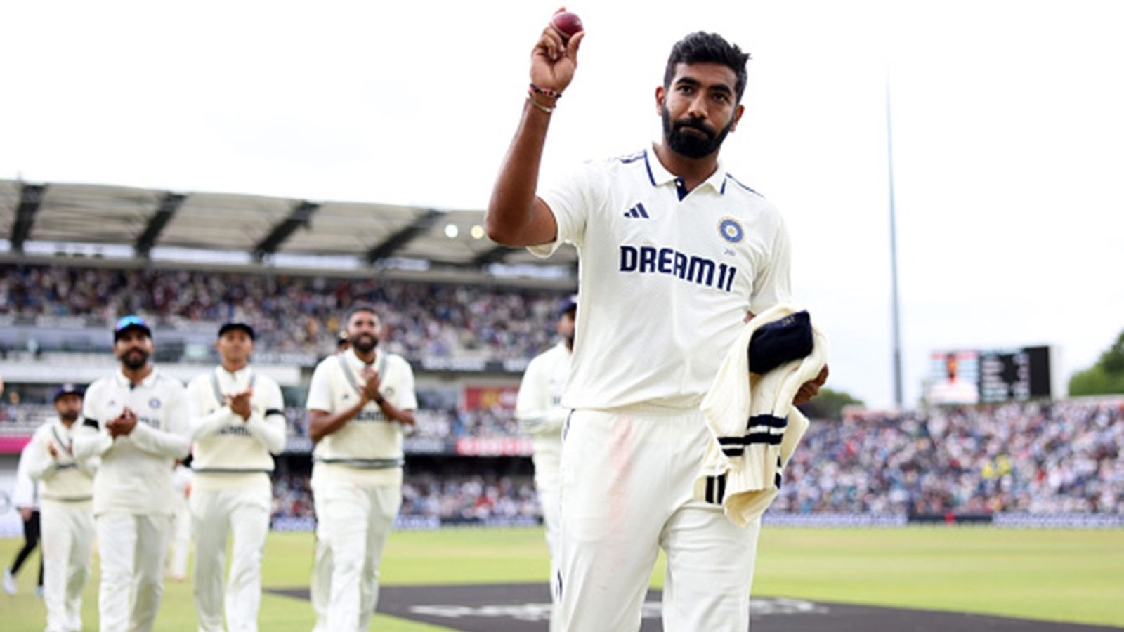 Nasser Hussain compares 'absolute genius' Jasprit Bumrah to Shane Warne, says 'You wouldn't want to say to young boys and girls to go...' Jasprit Bumrah of India acknowledges the fans as he leaves the field with the team following the England innings during Day 3 of the 1st Test at Headingley on June 22, 2025 in Leeds, England.