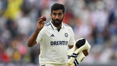 'As valuable as the Kohinoor...': Ex-India star's ultimate praise for Jasprit Bumrah following the star pacer's 5-fer in Headingley Test SportsTak