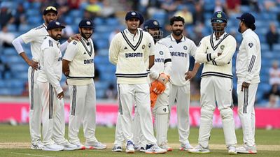 Not Nitish Kumar Reddy or Arshdeep Singh, England great wants India to play this 'X-factor' star in second Test SportsTak