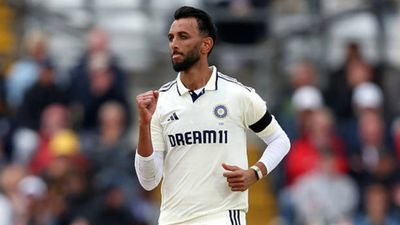 'Worst economy for a fast bowler...': Ex-India star blasts Prasidh Krishna for recording expensive figures in Headingley Test SportsTak