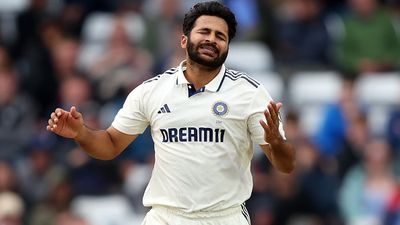 Ajinkya Rahane's crucial advise for Shardul Thakur to take more wickets in India vs England Test series, says 'If he can...' India's Shardul Thakur in this frame