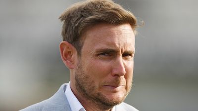 Stuart Broad highlights India's selection blunder in 1st Test against England, says 'He should have played instead of Shardul Thakur' Former England pacer Stuart Broad in frame