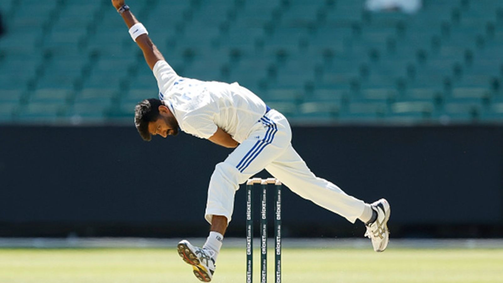 Ignored from Test squad despite 4 wickets against England Lions, star pacer joins this County side to prove his worth Khaleel Ahmed of India A bowls during the game between Australia A and India A at Melbourne Cricket Ground on November 08, 2024 in Melbourne, Australia.