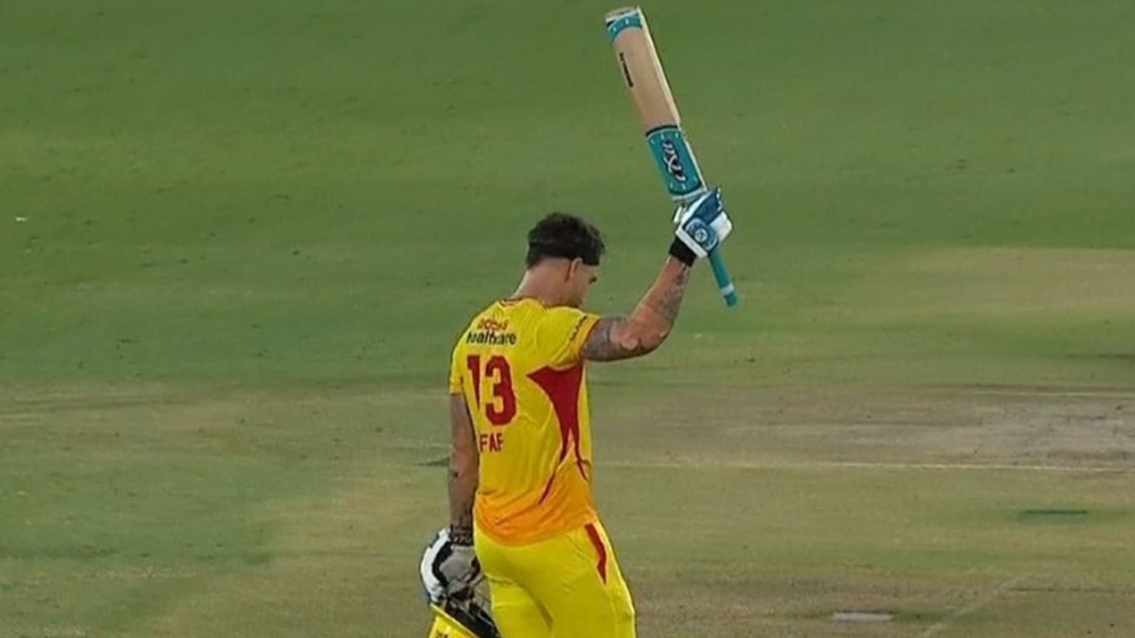 Faf du Plessis hits historic 3rd MLC century as Texas Super Kings beat MI New York despite Kieron Pollard's 39-ball 70 to book playoffs berth Texas Super Kings captain Faf du Plessis celebrates his 8th T20 century.
