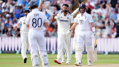 'Akash Deep cheated Joe Root...': Ex-India star's blunt verdict on England batter's controversial dismissal on Day 4 SportsTak