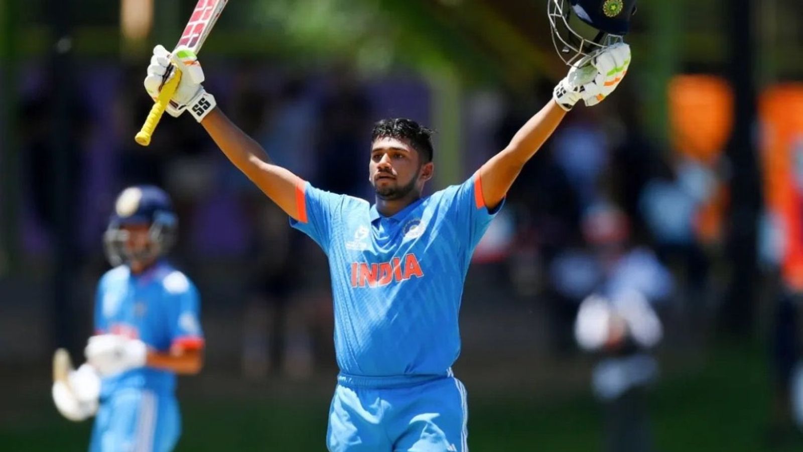 Musheer Khan wreaks havoc with 3rd straight century in England, tonks 22 fours, 2 sixes in lightning 154-run knock before getting retired hurt Musheer Khan wreaks havoc with 3rd straight century in England, tonks 22 fours, 2 sixes in lightning 154-run knock before getting retired hurt