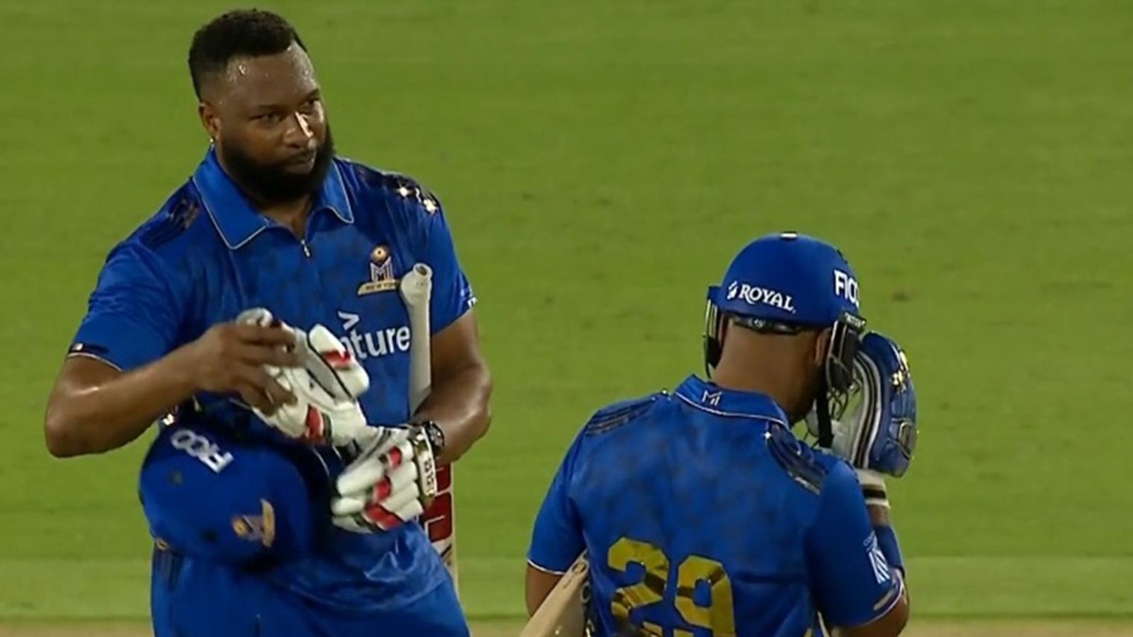 Kieron Pollard turns saviour again as MI New York beat Faf du Plessis' Texas Super Kings by 7 wickets to reach MLC 2025 final MI New York's Kieron Pollard and Nicholas Pooran after beating Texas Super Kings in MLC 2025 Challenger.